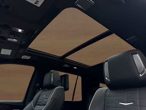 Certified 2024 Cadillac Escalade Sport Platinum AWD/4WD image 15