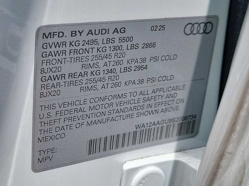Certified 2025 Audi Q5 Premium Plus w/ Premium Plus AWD/4WD image 35