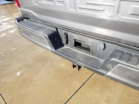 Used 2022 Ford F150 XLT w/ Equipment Group 302A High image 11