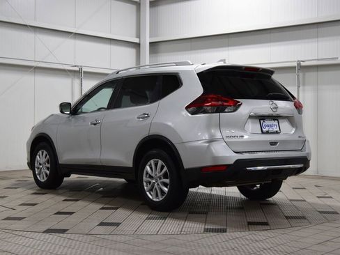 Used 2018 Nissan Rogue SV AWD/4WD image 6