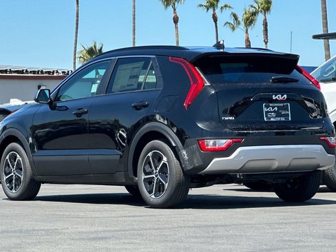 New 2026 Kia Niro LX FWD image 6