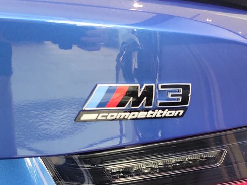 Used 2025 BMW M3 Competition AWD/4WD image 6