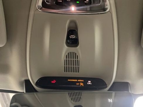 Used 2021 Volvo XC90 T5 Momentum w/ Climate Package image 26