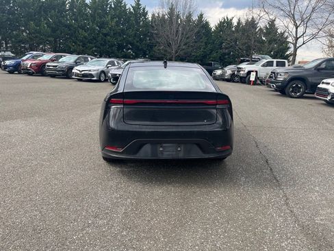 Used 2025 Toyota Prius Limited image 5