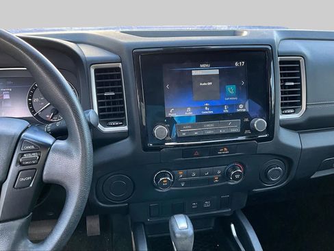 Certified 2022 Nissan Frontier SV RWD image 7