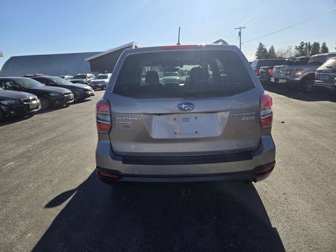Used 2015 Subaru Forester 2.5i Premium image 8