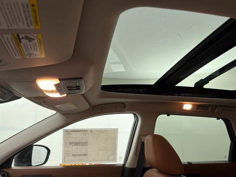 New 2026 Nissan Pathfinder Platinum FWD image 15