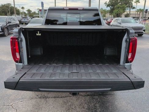 Used 2024 GMC Sierra 1500 SLT w/ SLT Premium Plus Package AWD/4WD image 13
