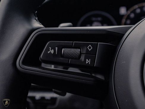 Used 2025 Porsche 911 GT3 image 21