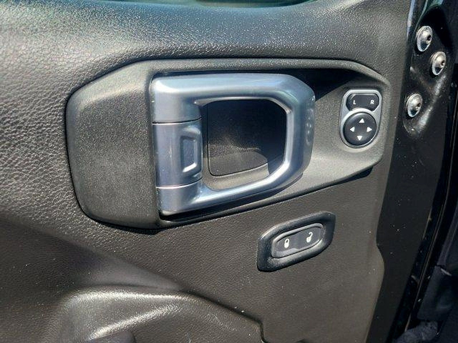 Certified 2024 Jeep Wrangler Unlimited Sport AWD/4WD image 20