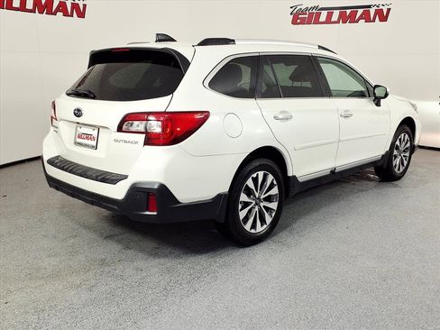 Used 2019 Subaru Outback 2.5i Touring w/ Popular Package #3A image 4