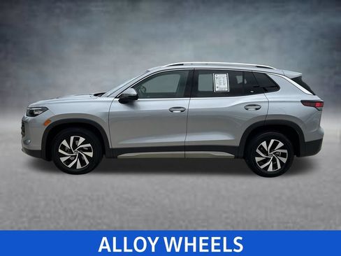 Certified 2025 Volkswagen Tiguan S FWD image 3