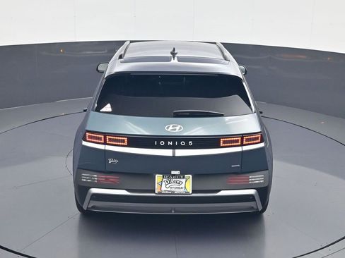 New 2025 Hyundai Ioniq 5 SEL image 18