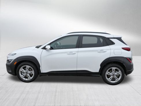 Certified 2023 Hyundai Kona SEL w/ Convenience Package image 4