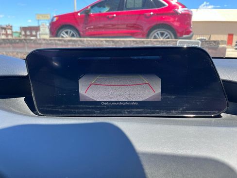 Used 2021 MAZDA MAZDA3 s FWD image 31