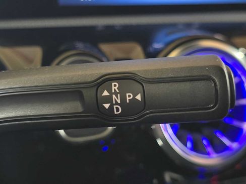 Used 2025 Mercedes-Benz CLA 250 4MATIC image 38