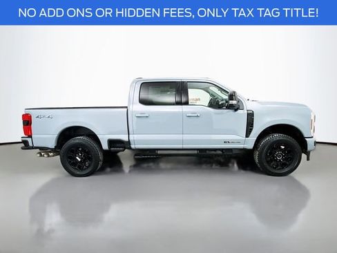 New 2026 Ford F250 Lariat w/ Black Appearance Package image 8