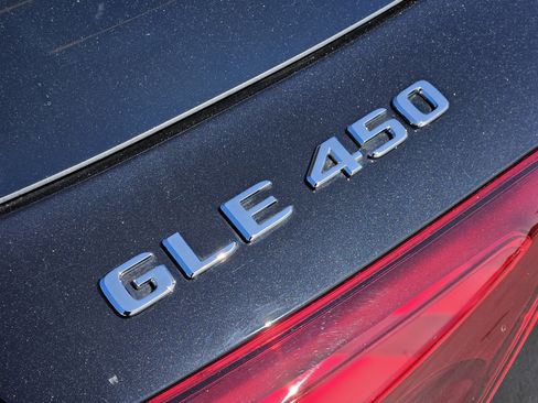 Used 2025 Mercedes-Benz GLE 450 4MATIC image 13