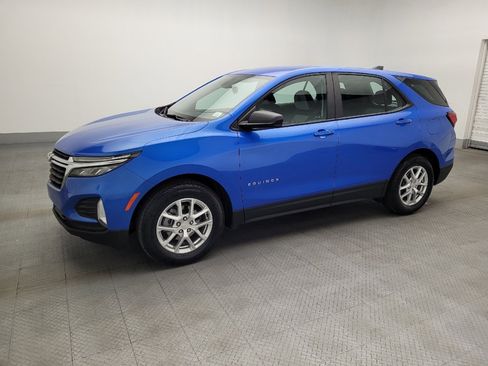 Used 2024 Chevrolet Equinox LS FWD image 2