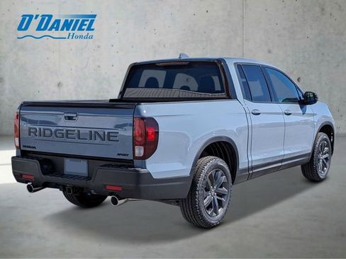 New 2026 Honda Ridgeline Sport image 5