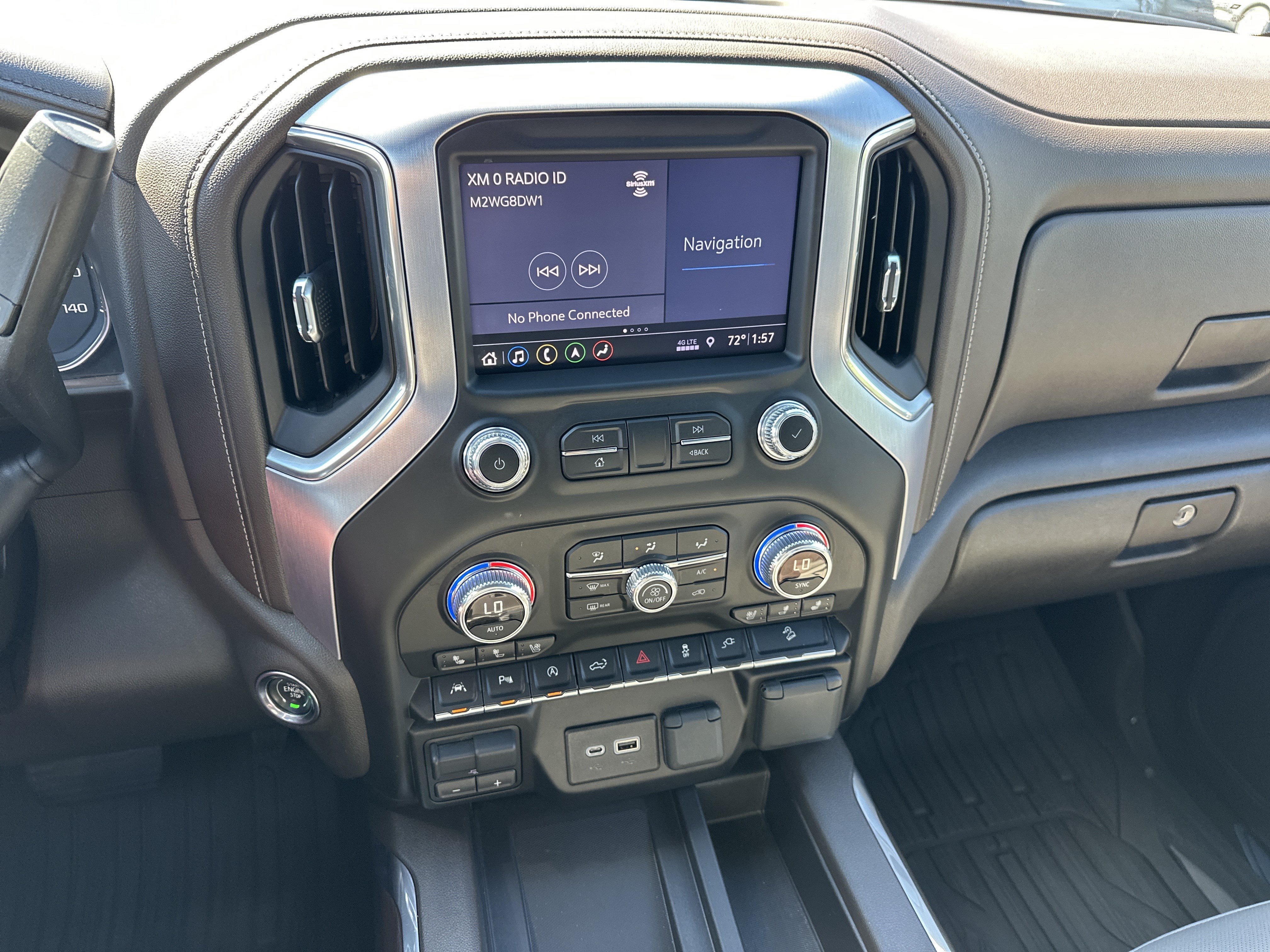 Used 2019 GMC Sierra 1500 SLT w/ SLT Premium Plus Package AWD/4WD image 22
