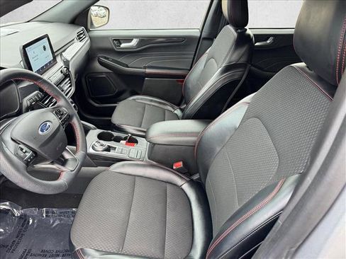 Used 2024 Ford Escape ST-Line image 10