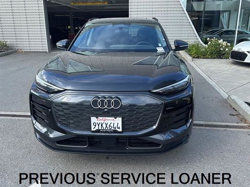 Used 2025 Audi Q6 e-tron Premium Plus AWD/4WD image 2