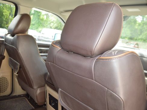 Used 2011 RAM 1500 Laramie Longhorn AWD/4WD image 20