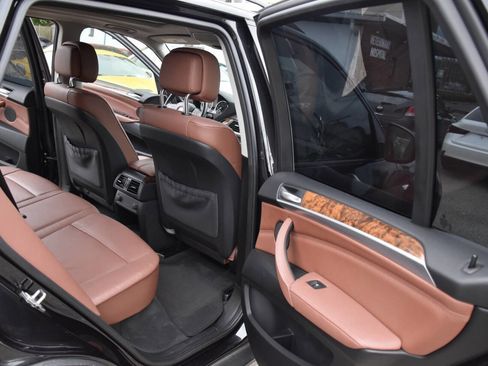 Used 2012 BMW X5 xDrive35i image 12