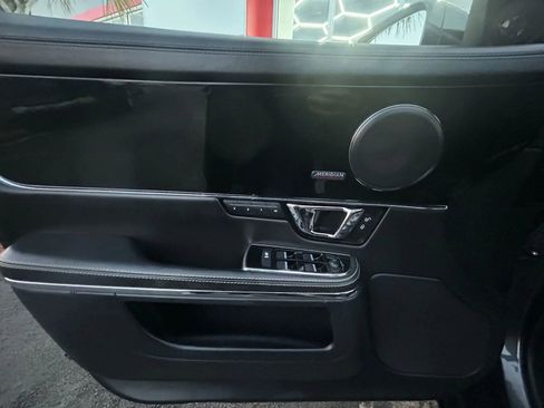 Used 2016 Jaguar XJ L Portfolio image 18