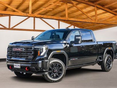 Used 2024 GMC Sierra 2500 AT4 w/ AT4 Premium Plus Package