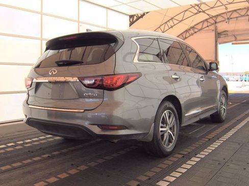 Used 2020 INFINITI QX60 Luxe w/ Essential Package FWD image 4