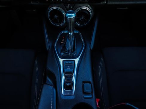 Used 2020 Chevrolet Camaro LS image 27