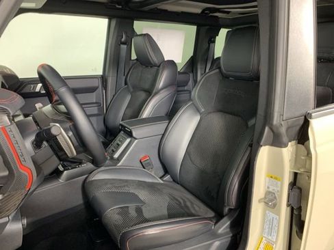 Used 2025 Ford Bronco Raptor w/ Interior Carbon Fiber Pack AWD/4WD image 30