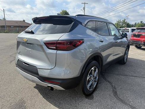 Used 2023 Chevrolet Blazer LT w/ Convenience Package image 6