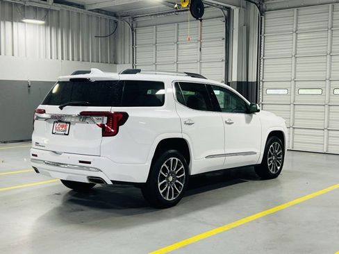 Used 2021 GMC Acadia Denali image 23