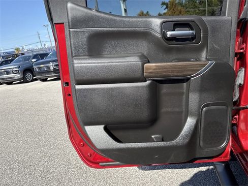 Used 2021 Chevrolet Silverado 1500 RST w/ Z71 Off-Road Package image 27