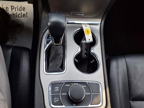 Certified 2018 Jeep Grand Cherokee Limited image 25