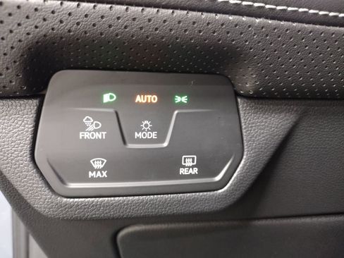 New 2026 Volkswagen Atlas Cross Sport SEL R-Line image 26