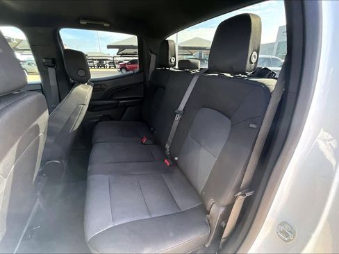 Used 2023 Chevrolet Colorado W/T image 19