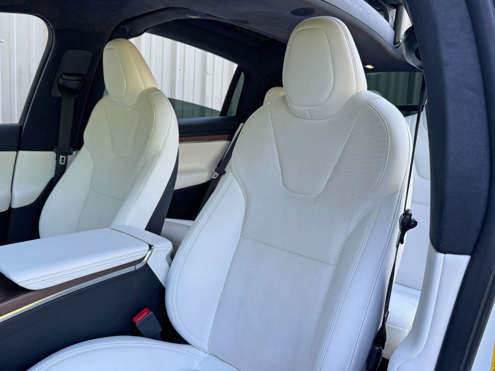 Used 2022 Tesla Model X AWD/4WD image 42