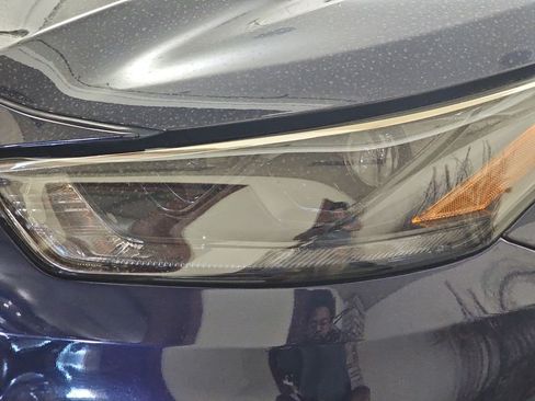 Used 2025 Toyota Highlander XLE AWD/4WD image 35