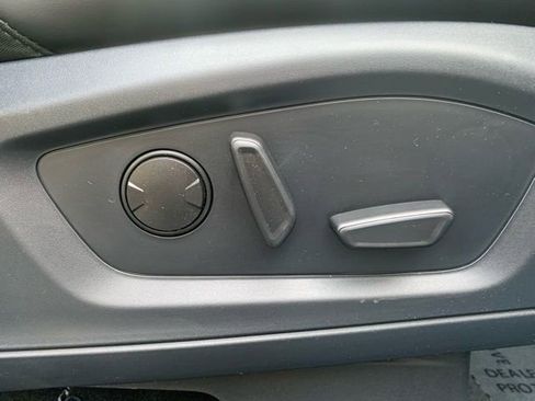 New 2026 Ford Explorer ST-Line w/ ST-Line Street Pack image 16