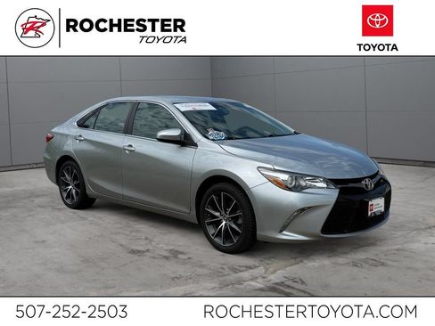 Certified 2017 Toyota Camry XSE FWD image 1