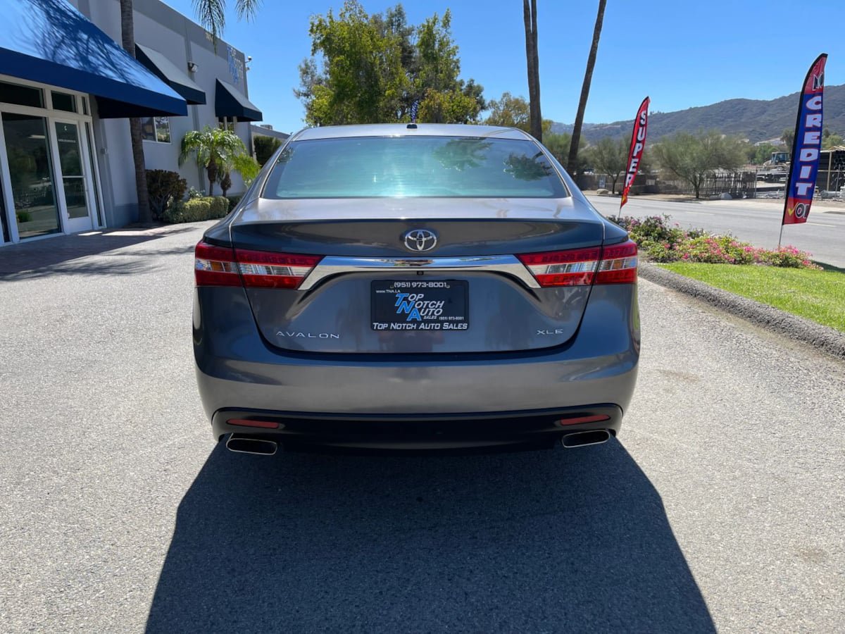 Used 2014 Toyota Avalon XLE Touring FWD image 6