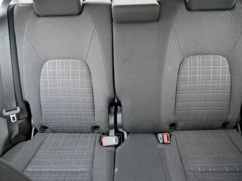 Certified 2025 Honda HR-V LX image 13