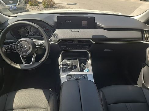 Used 2025 MAZDA CX-90 3.3 Turbo w/ Preferred Package AWD/4WD image 13