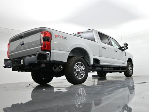 New 2025 Ford F350 Lariat w/ Lariat Ultimate Package image 44