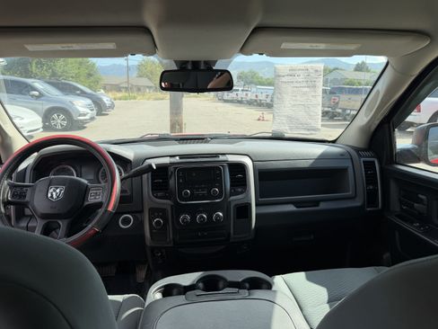 Used 2016 RAM 1500 ST w/ SXT Appearance Group AWD/4WD image 10
