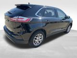 Certified 2024 Ford Edge SEL image 5